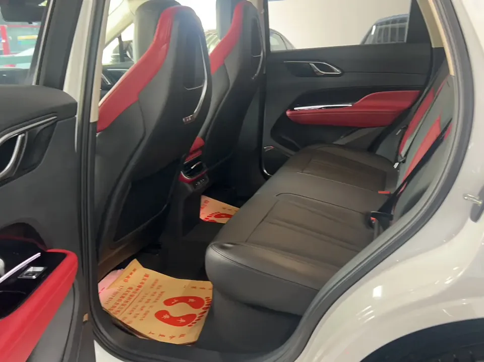 Hongqi HS3 1.5T Shanwei Edition 2023 — миниатюра 3