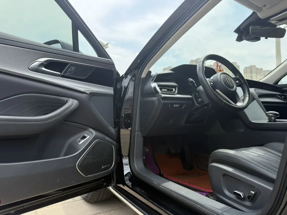 Hongqi H5 Hongqi H5 2023 1.5T HEV Smart Flagship Edition 2022 — миниатюра 3