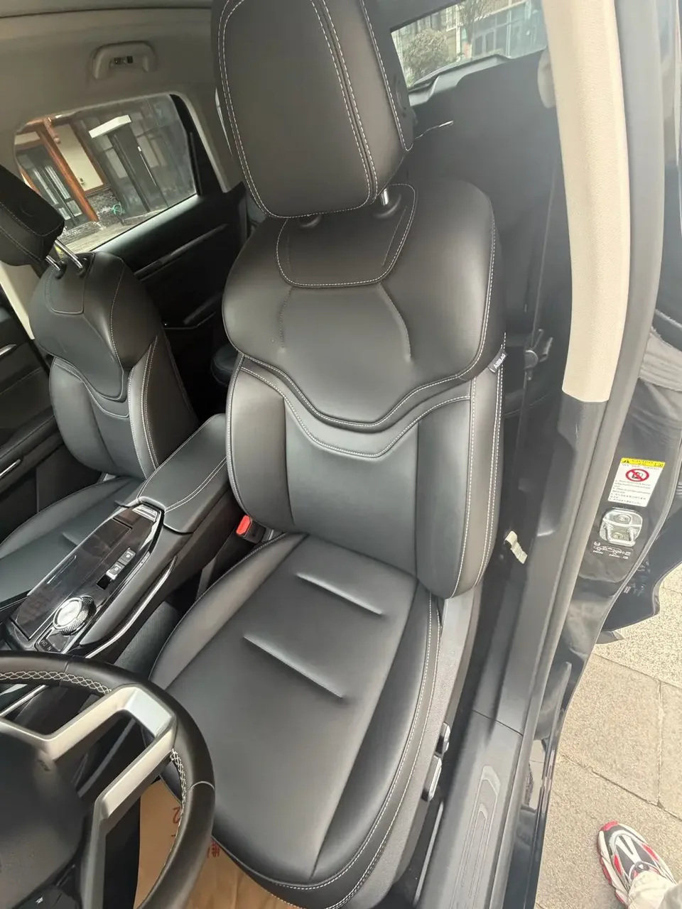Haval H6 third generation 2.0T automatic four-wheel drive Max version 2023 — миниатюра 3