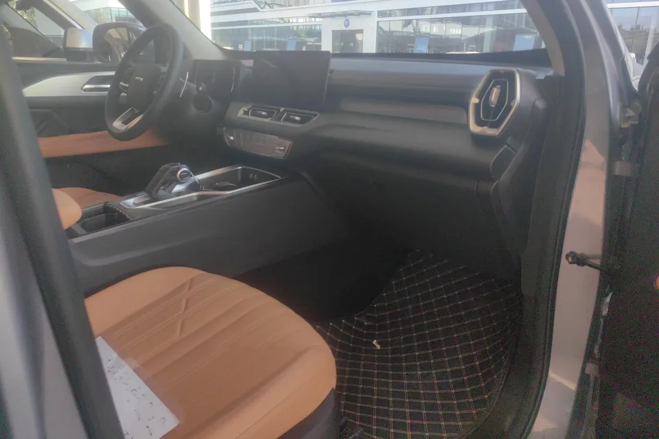 Haval H5 2.0T Gasoline Link Automatic 4WD 2023 — миниатюра 2