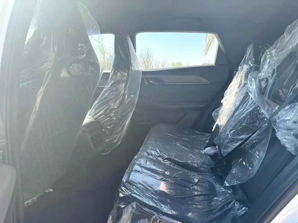 Dongfeng Fengshen L7 EV 518 Enjoy Edition 2026 — миниатюра 3