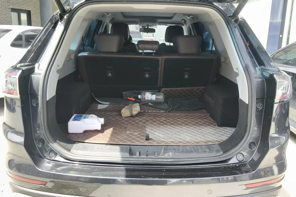 Chery Tiggo 8 PLUS Tiggo 8 PLUS 2024 Champion Edition Kunpeng 290TGDI DCT Luxury Edition 5-seater 2024 — миниатюра 5