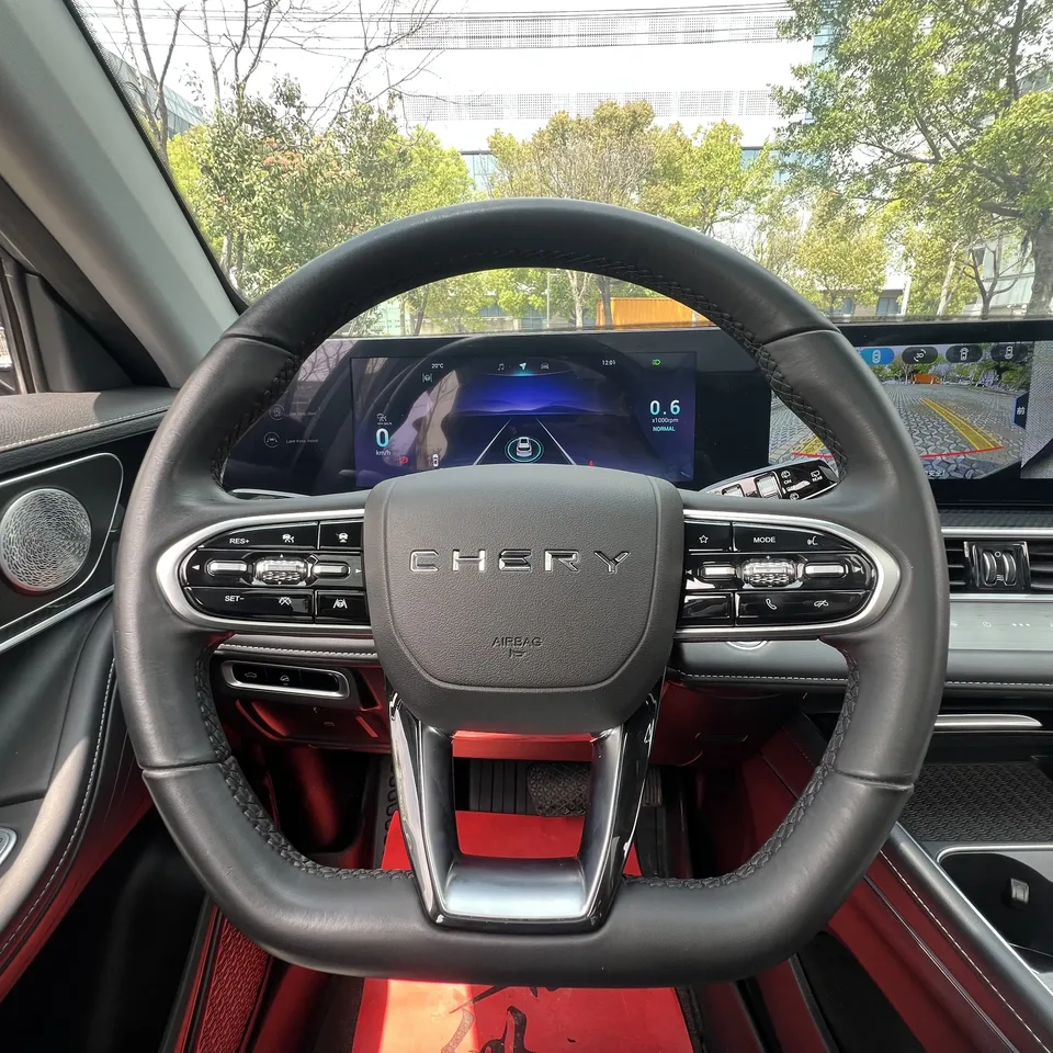 Chery Tiggo 7 Plus Tiggo 7 PLUS 2023 1.6TGDI DCT premium model 2023 — миниатюра 4