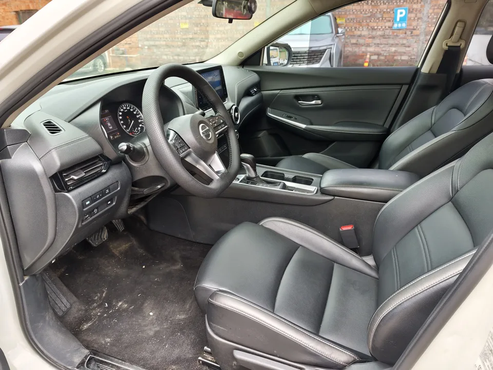 Nissan Sylphy Sylphy 2022 1.6L XL CVT Enjoy Edition 2023 — thumbnail 5