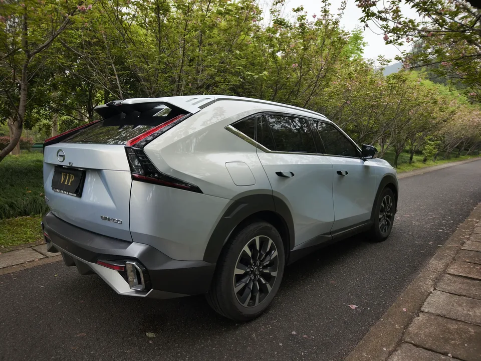 GAC Trumpchi Shadowcool Yingku 1.5T Supernova Max Edition 2022 — миниатюра 4