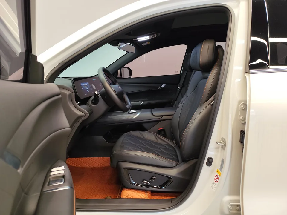 Changan CS75PLUS Changan CS75 PLUS 2025 fourth generation 1.5T New Blue Whale Smart Flagship 2024 — миниатюра 3