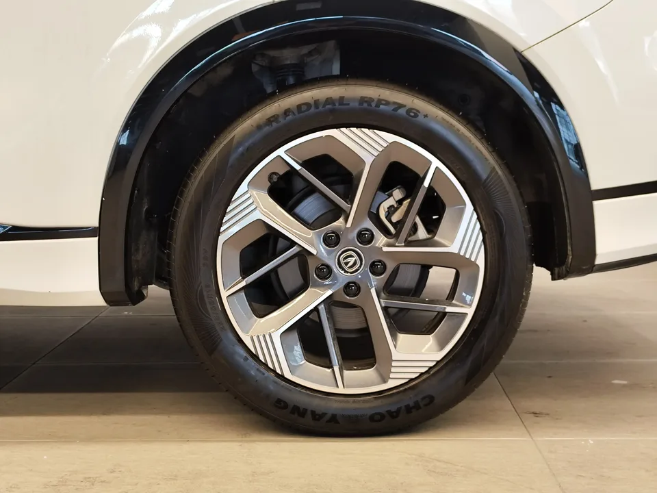 Changan CS75PLUS Changan CS75 PLUS 2025 fourth generation 1.5T New Blue Whale Smart Flagship 2024 — миниатюра 4