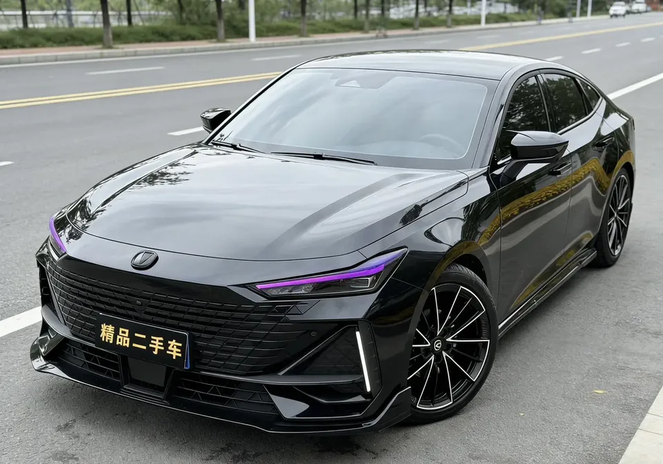Changan UNI-V 2022