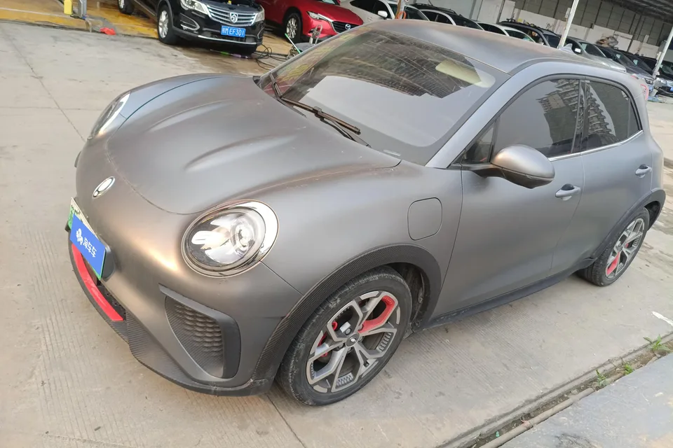 ORA Euler Good Cat GT Mulan Edition 401km luxury model 2023 — фото 1, купить с доставкой в Москву