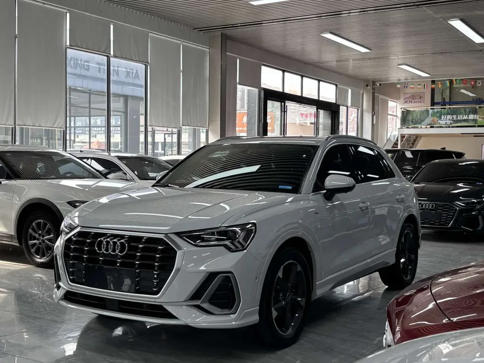 Audi Q3 2022