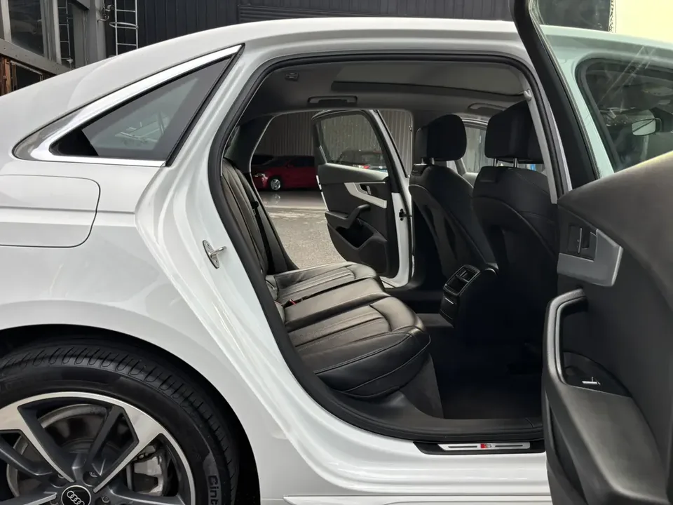 Audi a4 l Audi A4L 2024 40 TFSI Fashion Dynamic Edition 2024 — миниатюра 3