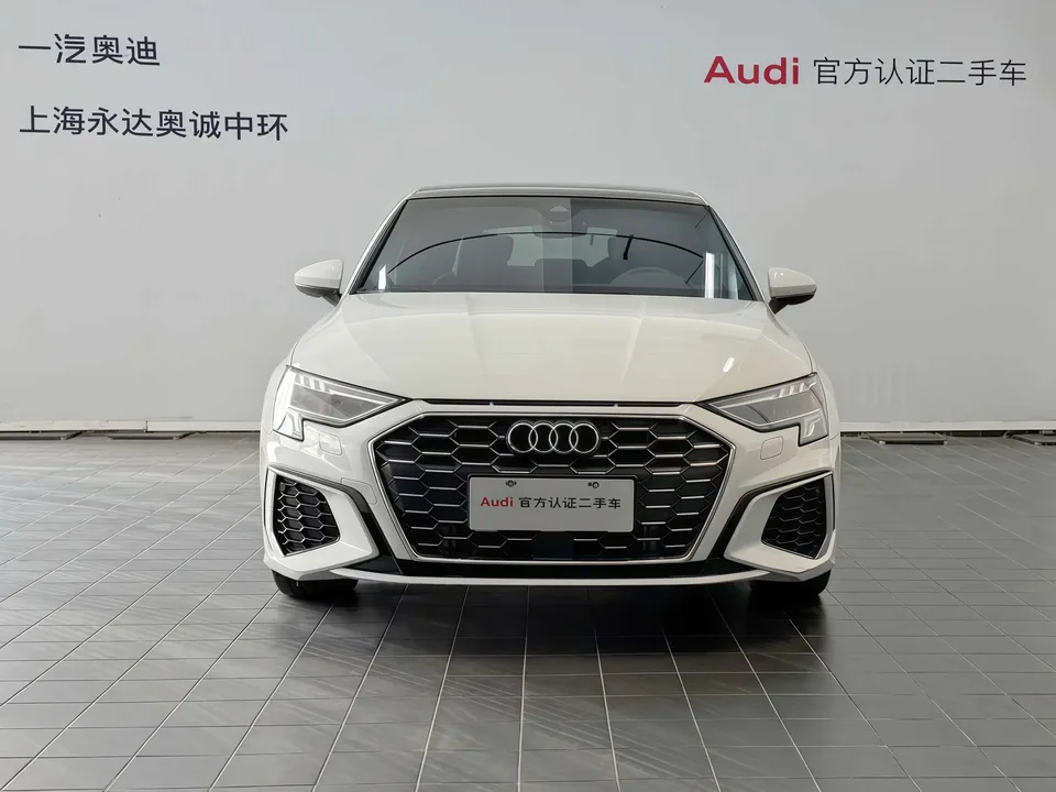 Audi A3 Audi A3 2024 Sportback 35 TFSI stylish and sporty 2024 — миниатюра 2