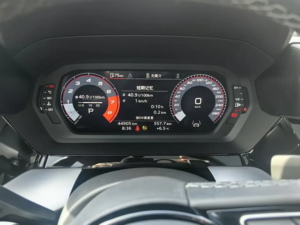 Audi A3 A3 2023 facelift Sportback 35 TFSI luxury sports model 2023 — thumbnail 4