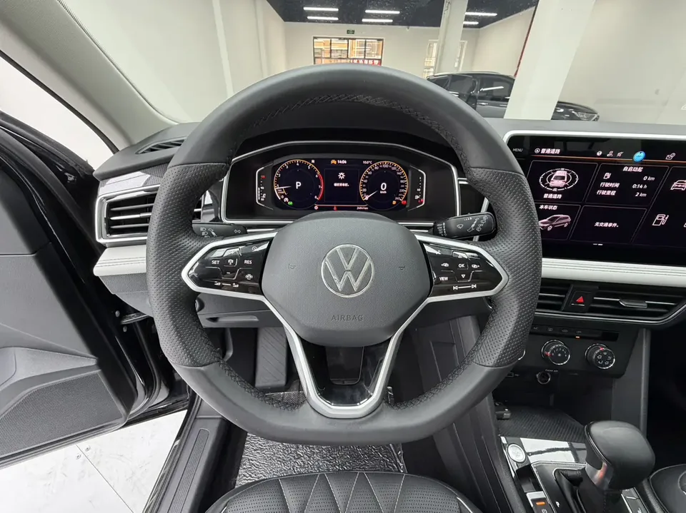 Volkswagen Tiguan L Tiguan L 2023 280TSI Chaochuang Limited Edition 2022 — миниатюра 3