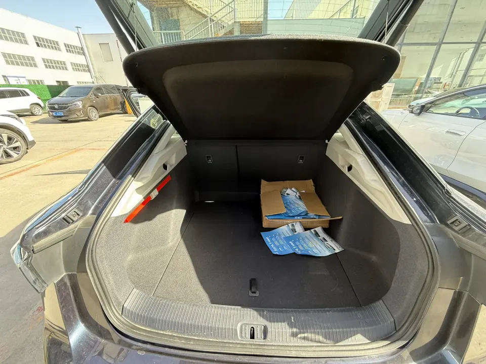 Volkswagen ID.7 VIZZION ID.7 VIZZION 2024 first edition 2023 — миниатюра 4