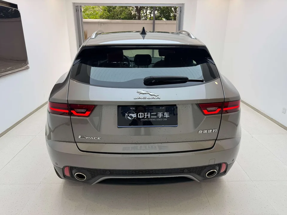Jaguar E-Pace Jaguar E-PACE 2024 aggressive sports version R-DYNAMIC S 2023 — миниатюра 2