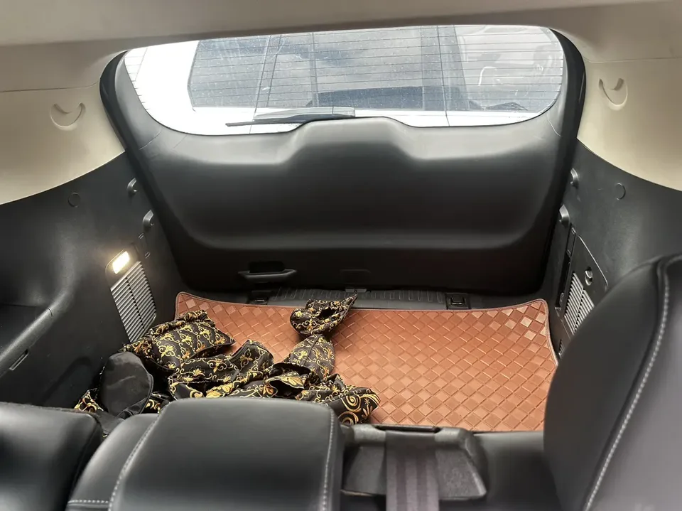 Ford Sharp boundary Ruijie 2021 PLUS EcoBoost 245 two-wheel drive elite 5-seater 2022 — миниатюра 4