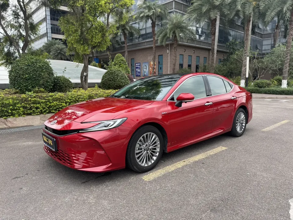 Toyota Camry 2024