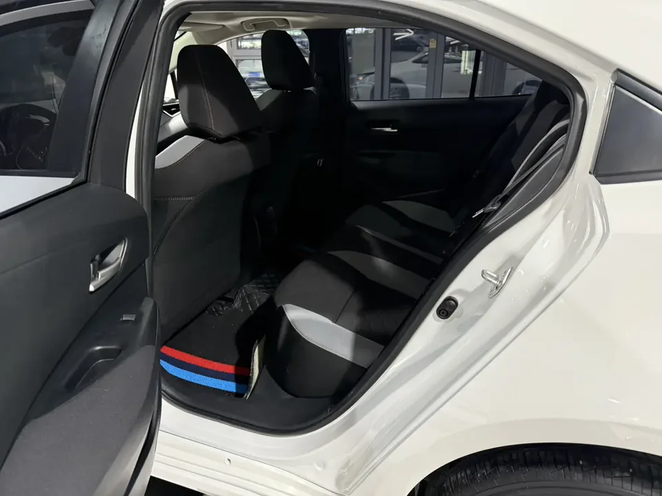 Toyota Corolla 1.2T S-CVT Elite PLUS Edition 2022 — миниатюра 3
