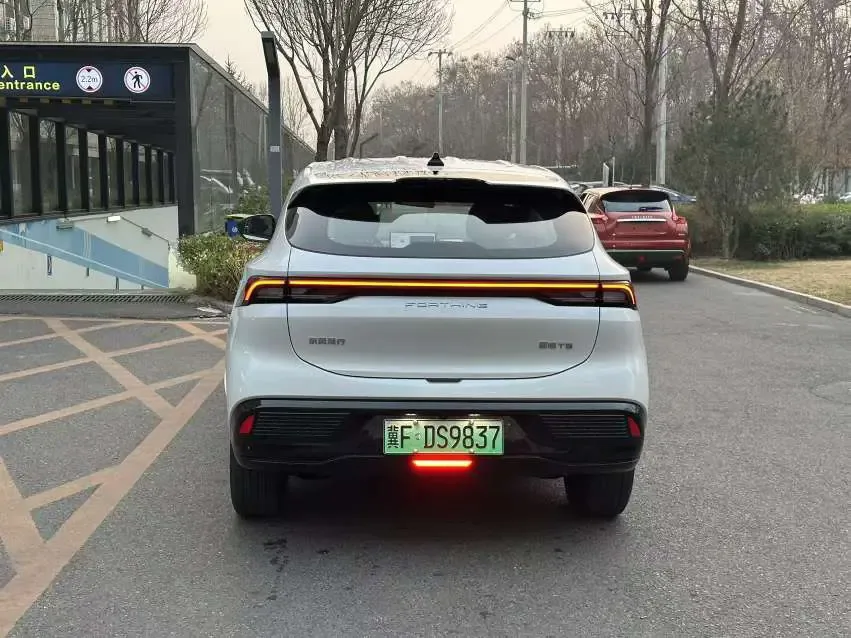 Forthing Xinghai T5 530km Enjoy Edition 2026 — миниатюра 2