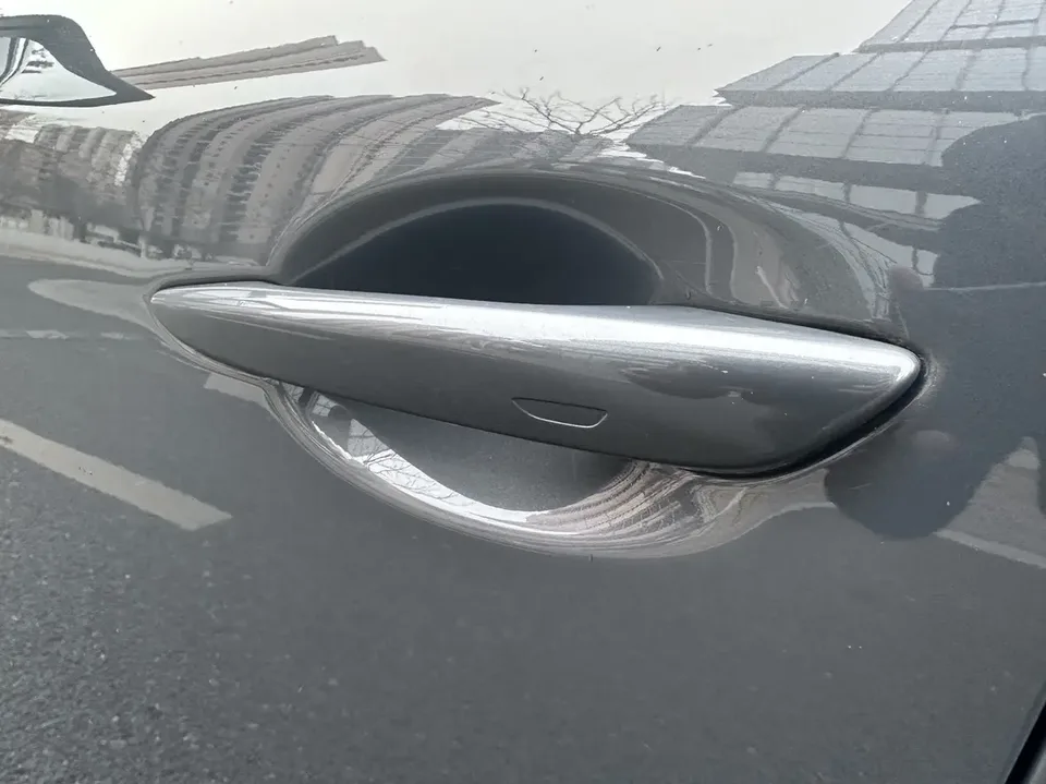 Mazda Axela 2.0L automatic quality version 2022 — миниатюра 3