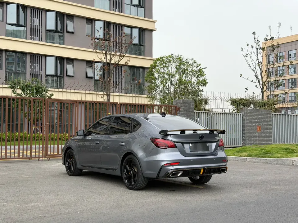 MG 6 Pro 1.5T automatic Trophy flagship version 2022 — миниатюра 2