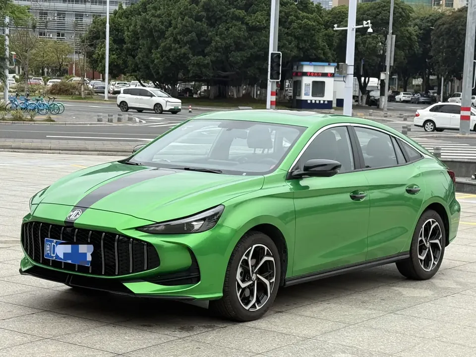 MG 5 5 2025 MG5 2025 300TGI Global Flagship Edition 2025 — photo 1, buy with delivery to Moscow