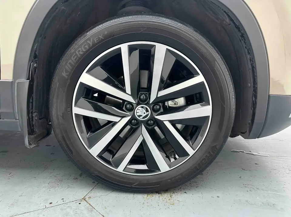 Skoda Comek 1.5L automatic comfort version 2022 — миниатюра 2