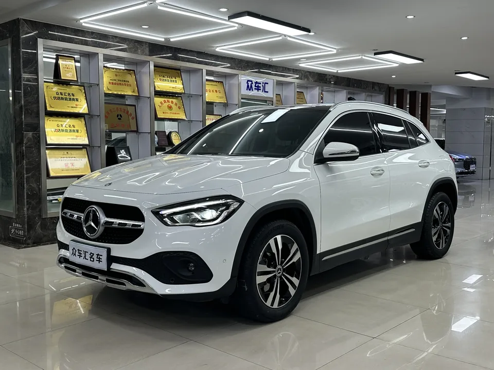 Mercedes-Benz GLA 2023