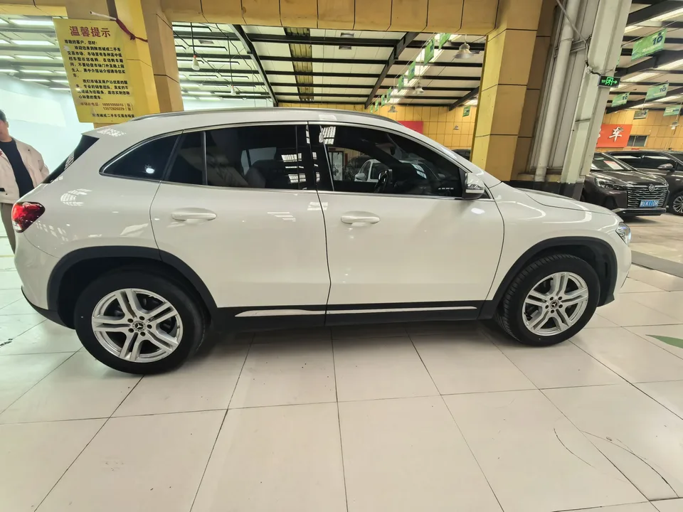 Mercedes-Benz GLA Mercedes-Benz GLA 2022 GLA 200 2022 — миниатюра 3
