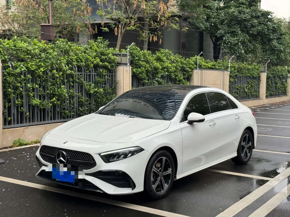 Mercedes-Benz Mercedes Benz A Class 2023