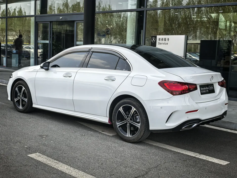 Mercedes-Benz Mercedes Benz A Class A 200 L Fashion Edition 2025 — миниатюра 5