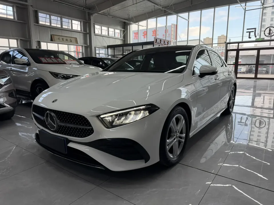 Mercedes-Benz Mercedes Benz A Class 2024