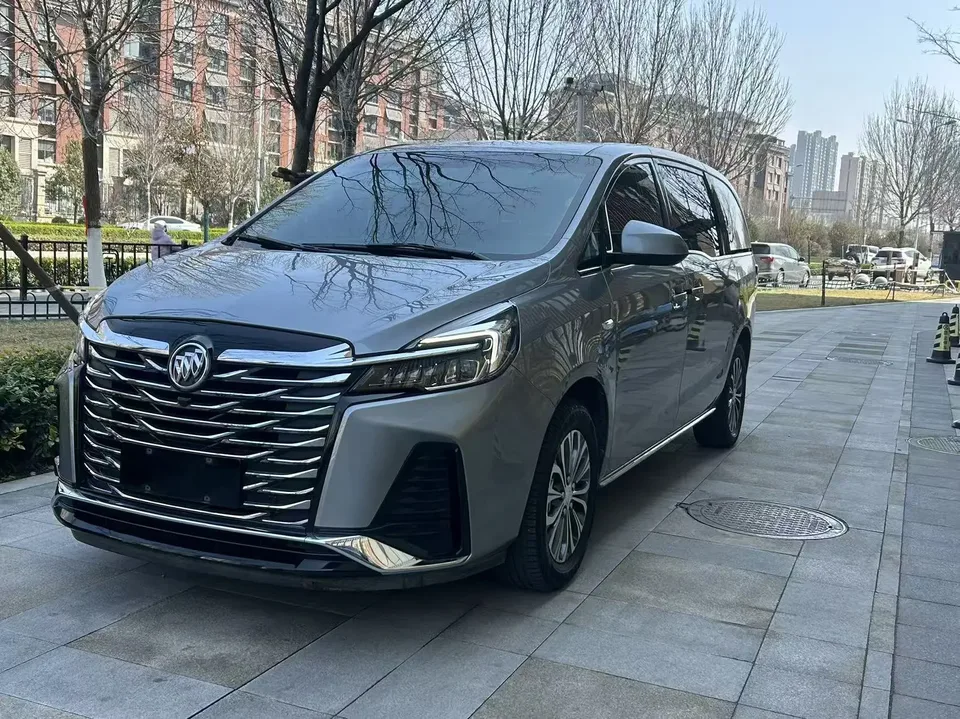 Buick GL8 2022