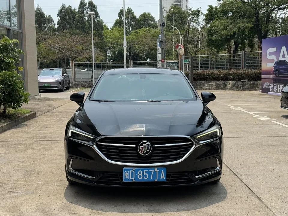 Buick LaCrosse 2022