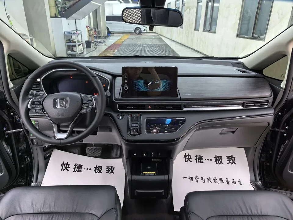 Honda Elysion Alison 2022 Alison 2022 2.0L hybrid luxury version 2022 — thumbnail 3
