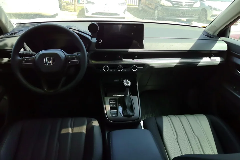 Honda Breeze Haoying 2023 240TURBO CVT 2WD Luxury Edition 2023 — миниатюра 4