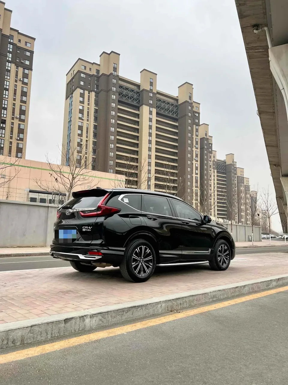 Honda CR-V PHEV RuiHybrid e+ 2.0L Ruiya Edition 2023 — миниатюра 2