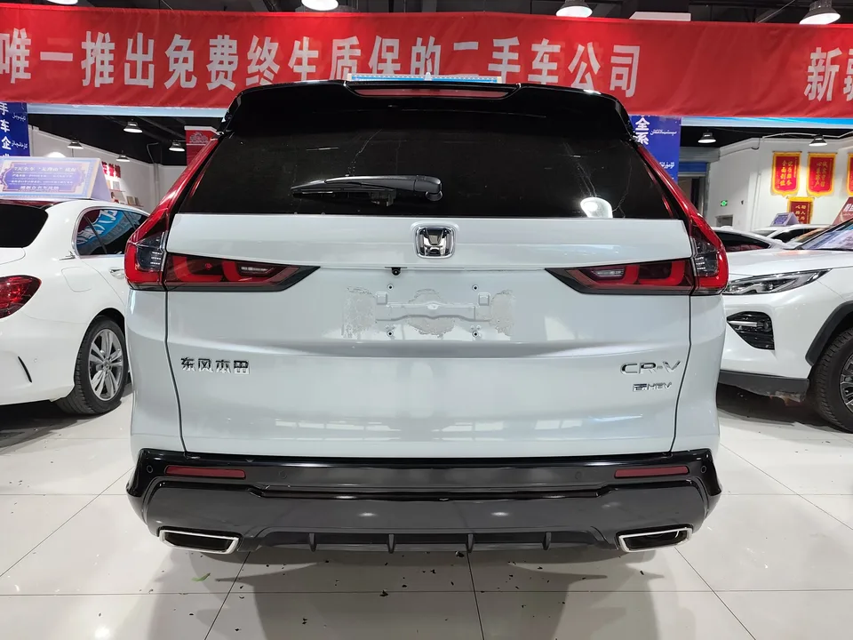 Honda CR-V e:HEV 2.0L 2WD Zhiyi Edition 2025 — миниатюра 2