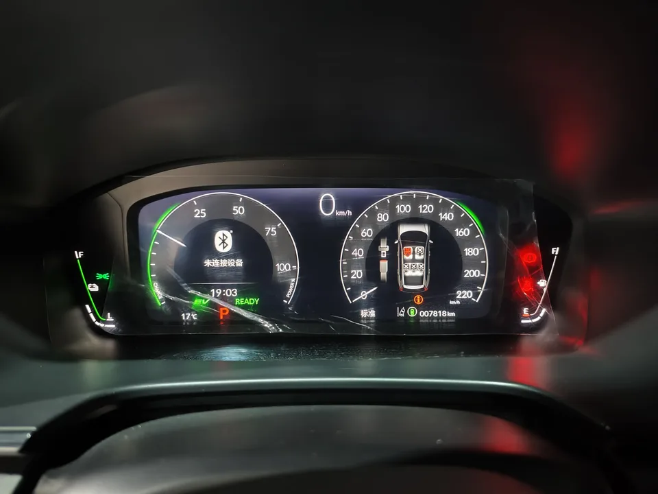 Honda CR-V e:HEV 2.0L 2WD Zhiyi Edition 2025 — миниатюра 4