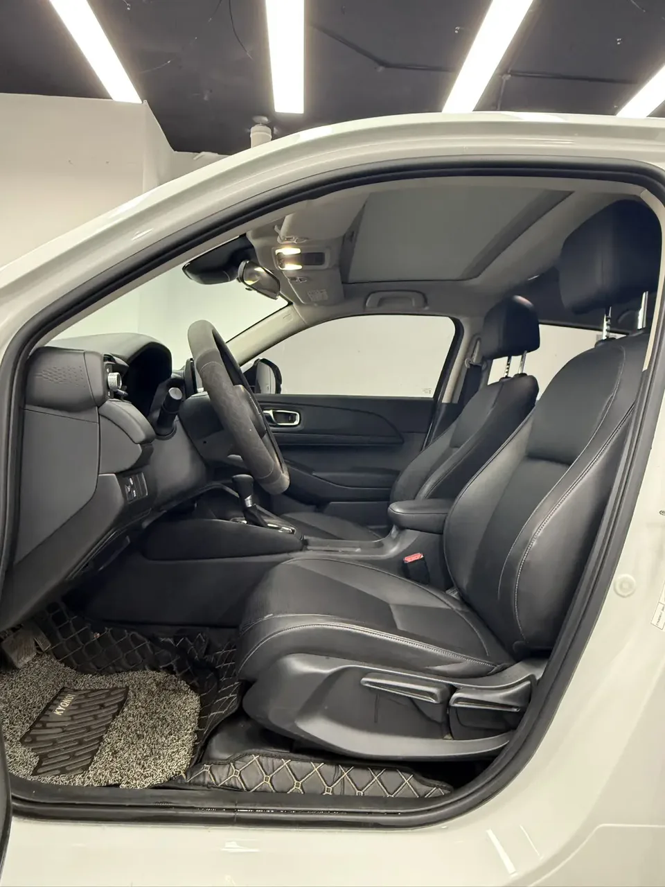 Honda VEZEL Binzhi 2023 1.5L CVT Elite Edition 2023 — миниатюра 5