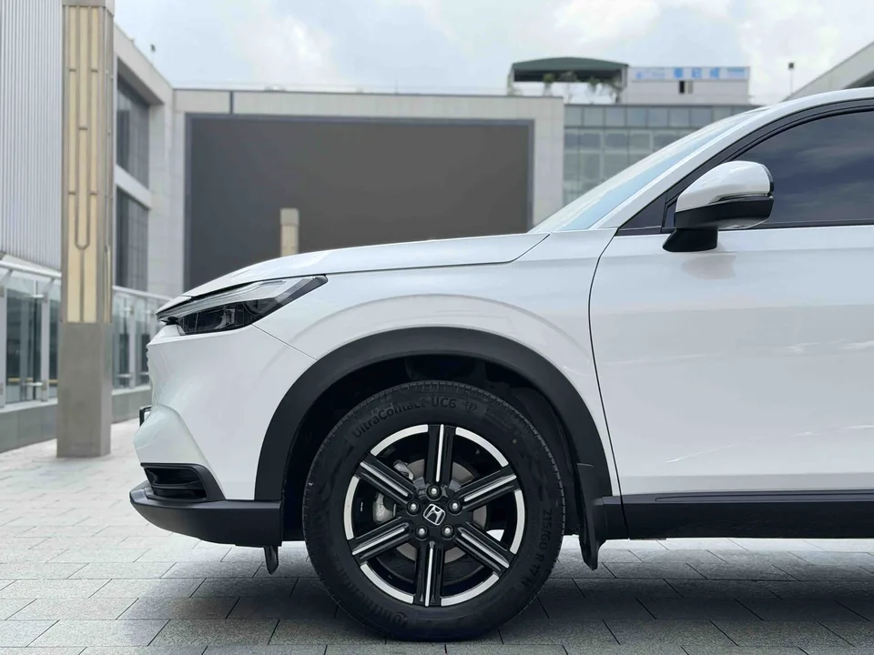 Honda VEZEL 1.5L CVT technology version 2023 — миниатюра 3