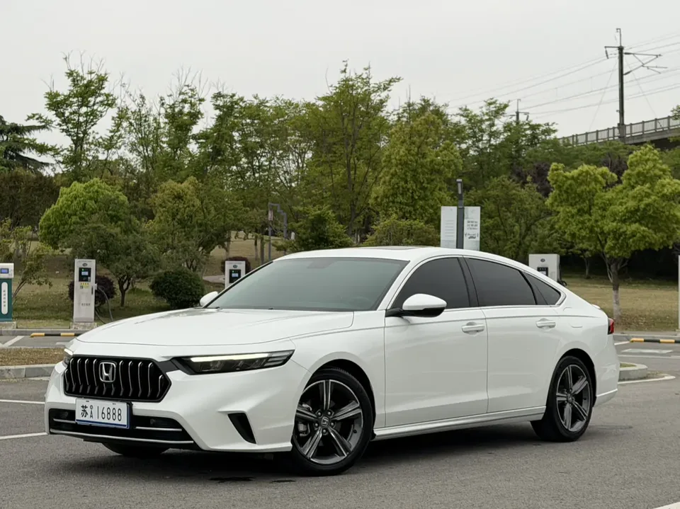 Honda Inspire 2023
