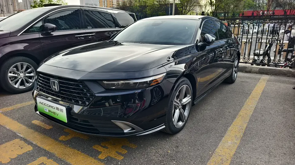 Honda Accord PHEV 2026