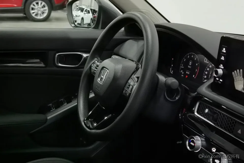 Honda CIVIC Civic 2022 240TURBO CVT Dynamic Edition 2024 — thumbnail 3