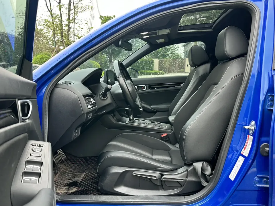 Honda CIVIC 2022 Civic 240TURBO CVT Ignition Edition 2023 — миниатюра 5