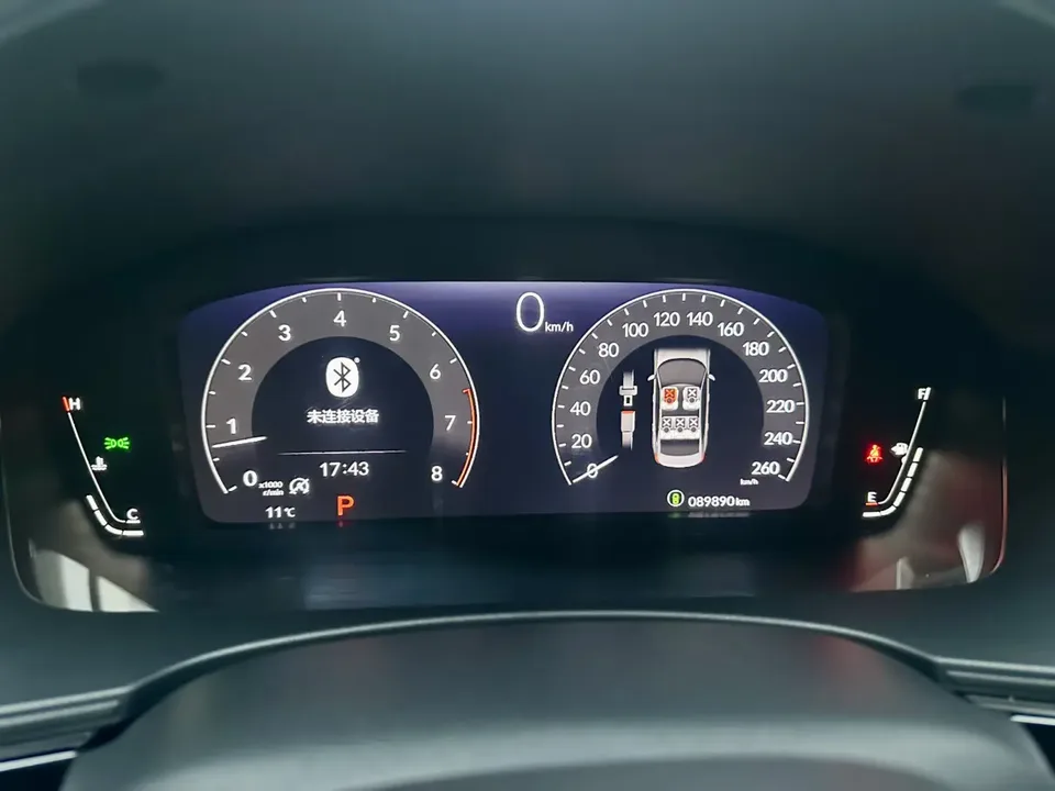 Honda CIVIC 2022 Civic 240TURBO CVT Dynamic Edition 2022 — миниатюра 5