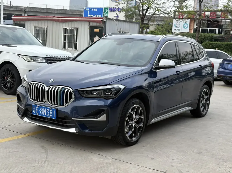 BMW X1 facelift sDrive20Li Fashion model 2022 — фото 1, купить с доставкой в Москву