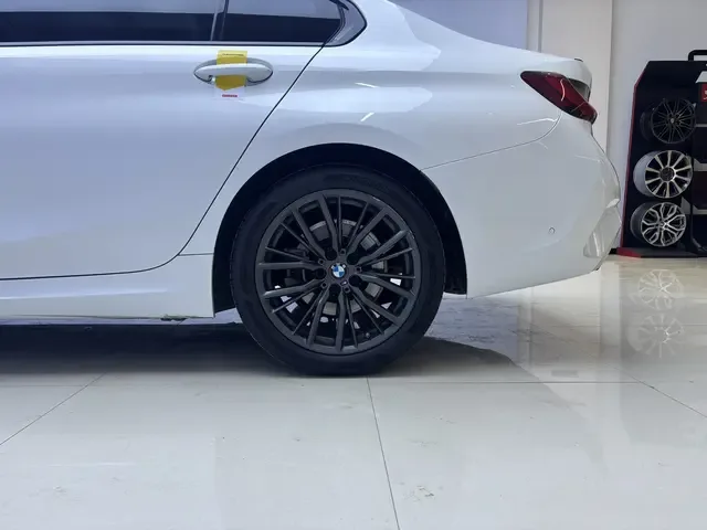 BMW 3 Series 2022
