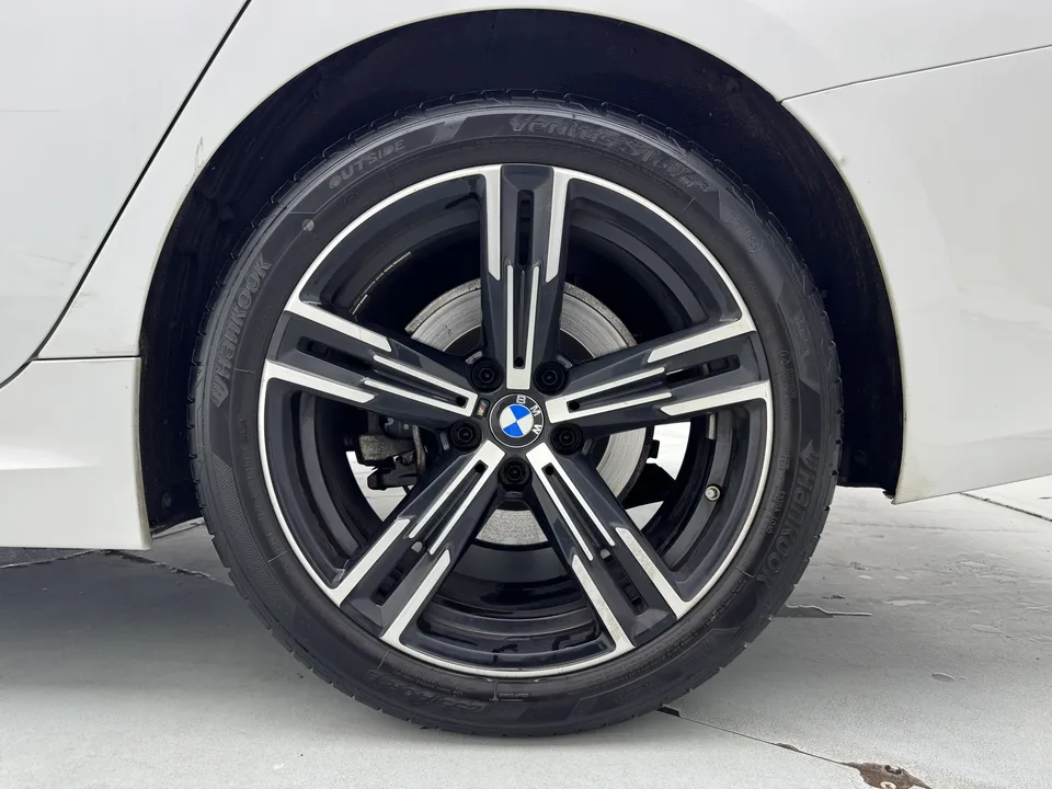 BMW 3 Series 2024